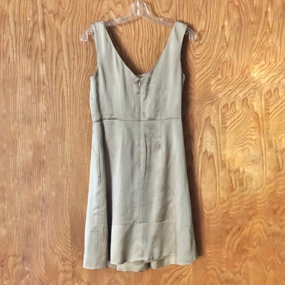Banana Republic gold silk cocktail dress with pockets, 4 - Picture 8 of 14